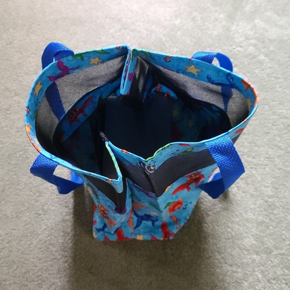 NWT Small lunch/tote bag - Picture 2 of 3